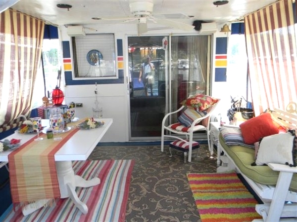 SOLD! Houseboat, 20 person capacity, 58 X 12, 115 HP Mercury $19,900 