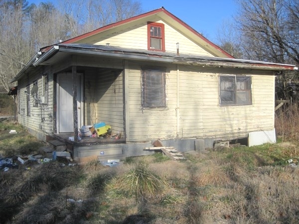 SOLD! 5214 Hwy. 26, Rockholds Looking for starter home-rental property?  Take a look at this 3 bdrm w/1200 sf of living space. $15,900 or best offer 