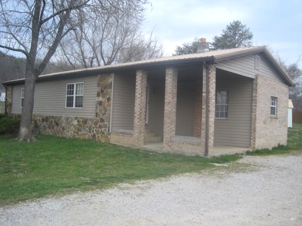 SOLD!  54 Kenny Bug Road, Williamsburg, KY 	This 24x40 mobile home offers 3 bedrooms, 1 bath  $39,000 