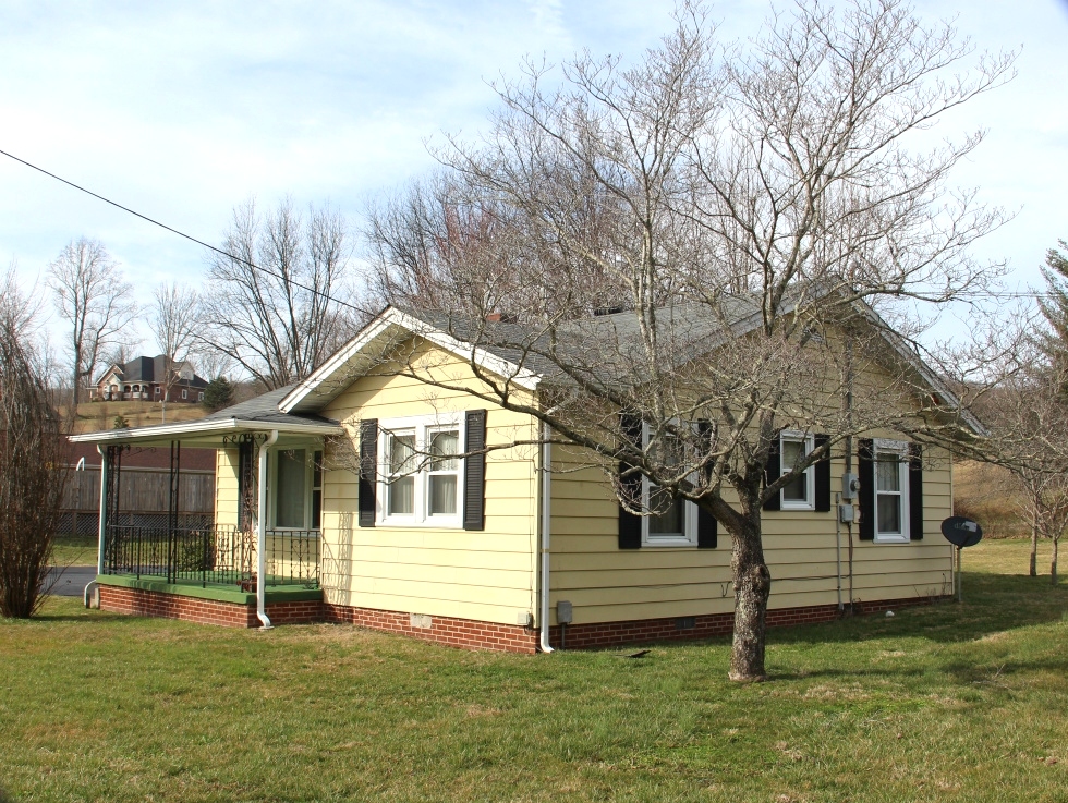 Sold! 184 Scuffletown Rd., Corbin | Frame house, 2 bdrm., large level lot, great location! $69,000 